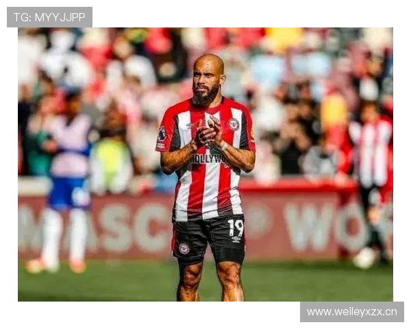 曼联战术体系缺乏稳定性，球队表现波动影响赛季走势