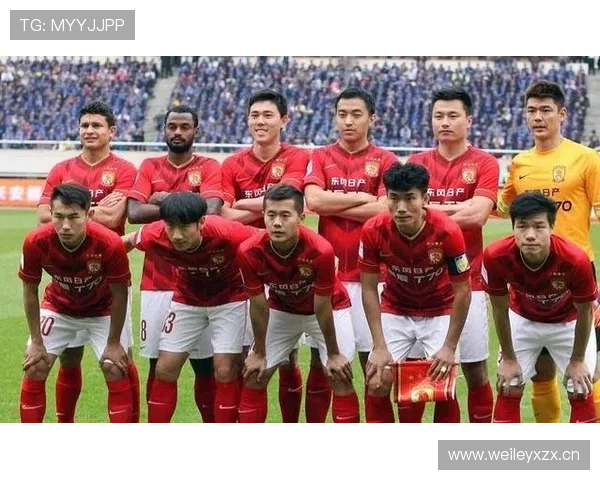 拜仁轮换策略承压,多线作战下球队稳定性面临考验 拜仁轮换策略承压,多线作战下球队稳定性面临考验